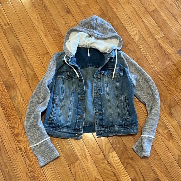 FREE PEOPLE Fleece Denim Indie Wash Hoodie Sweatshirt Jacket - Picture 2 of 4